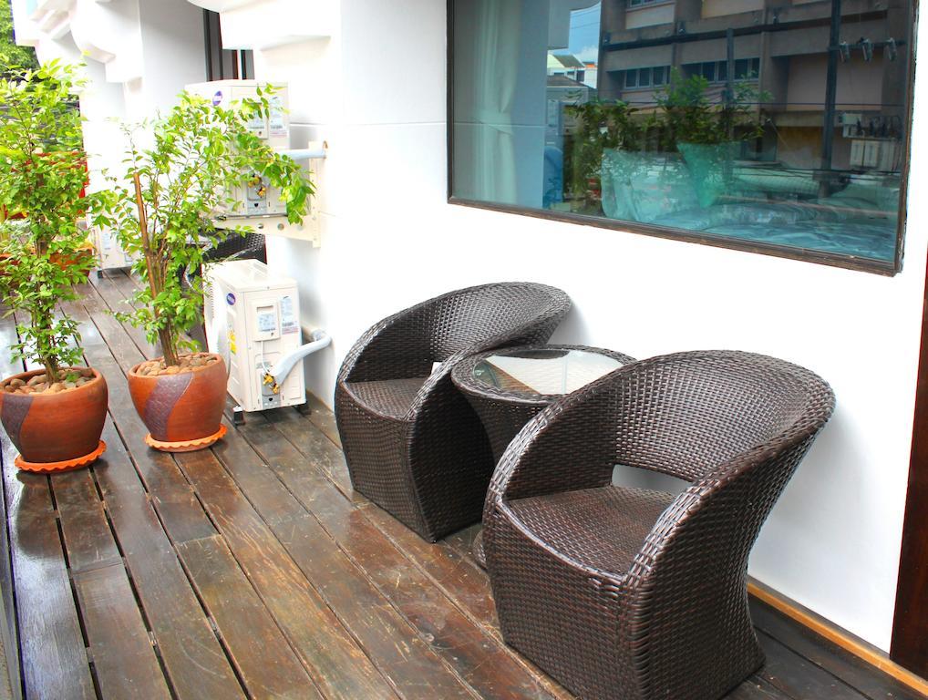Krabi City Seaview Hotel Exterior photo