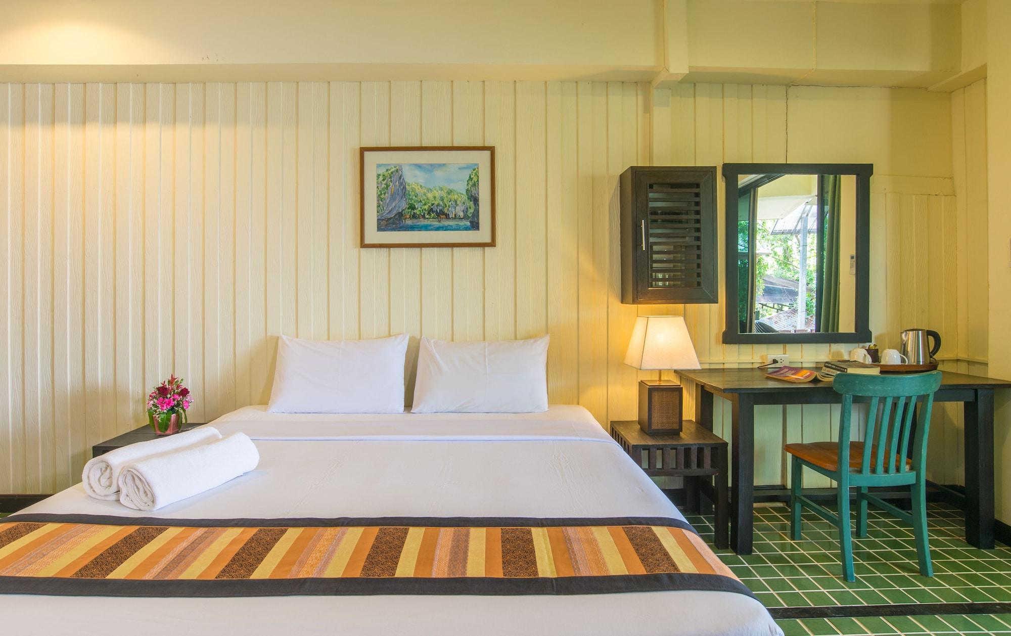Krabi City Seaview Hotel Exterior photo