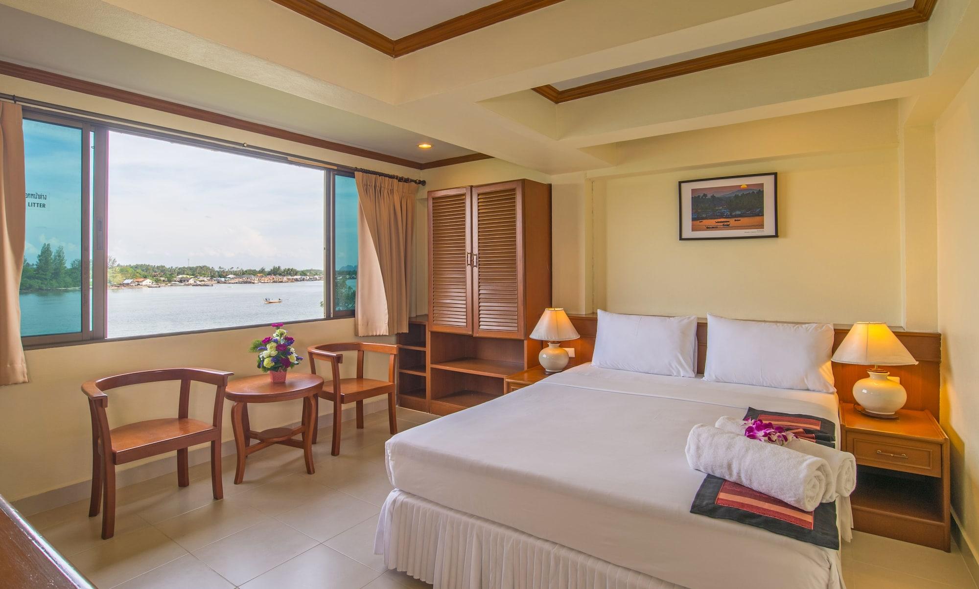 Krabi City Seaview Hotel Exterior photo