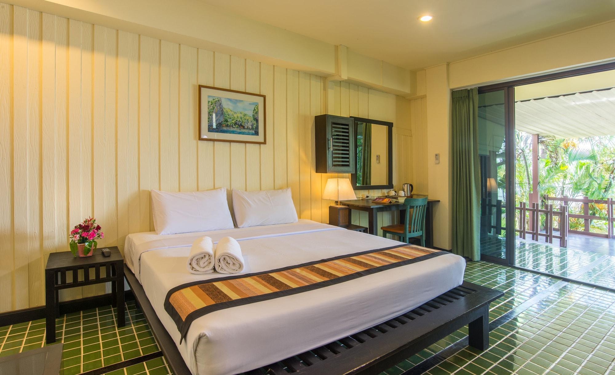 Krabi City Seaview Hotel Exterior photo