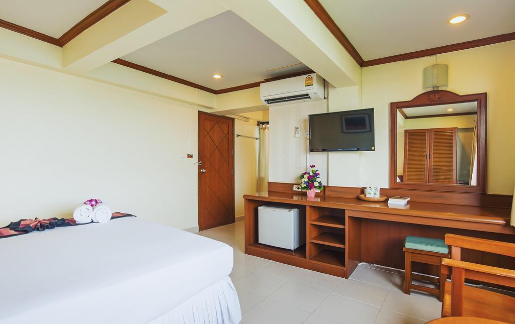 Krabi City Seaview Hotel Exterior photo